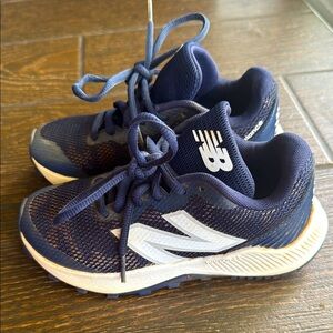 New Balance kids FuelCell V7 Youth Turf-Trainer t-ball Baseball Shoe 11.5W